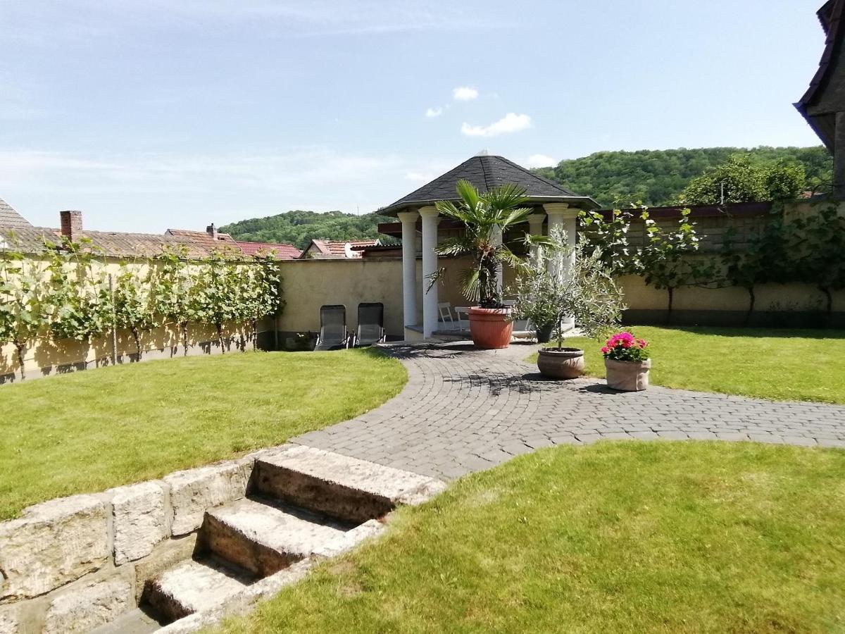 Haus Toskana, Kleines Ferienhaus Im Toskanagarten Bad Sulza Kültér fotó