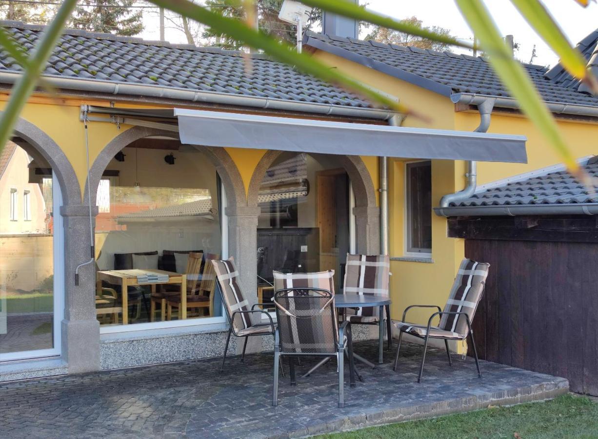 Haus Toskana, Kleines Ferienhaus Im Toskanagarten Bad Sulza Kültér fotó